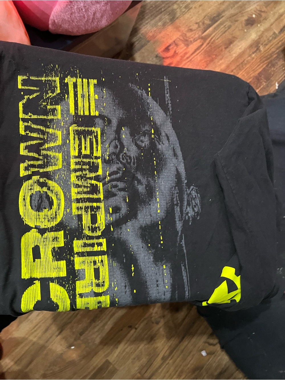 Black and Yellow Graphic Crewneck T-Shirt